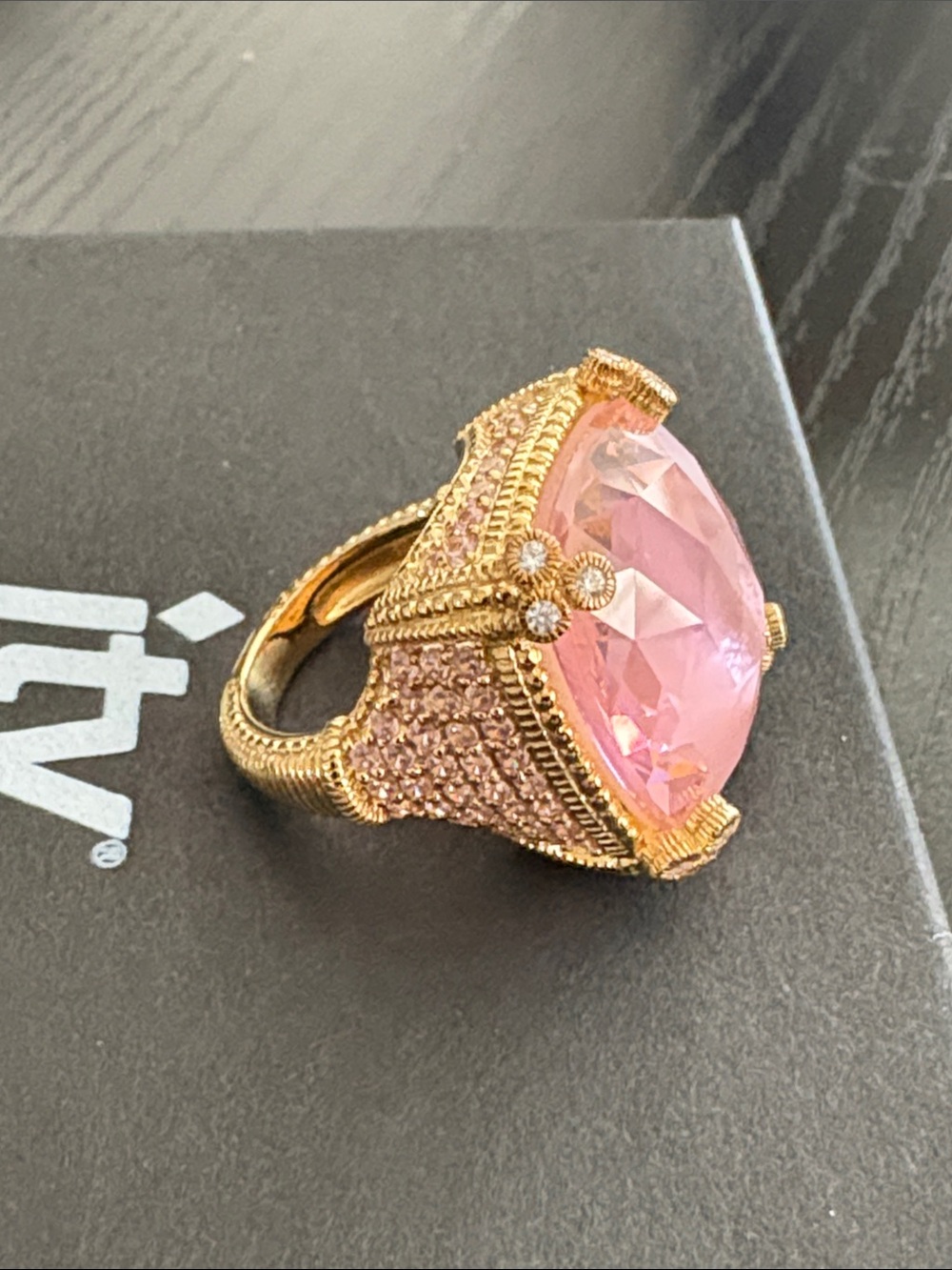 Judith Ripka pink doublet ring. Size 6 - Picture 5 of 5